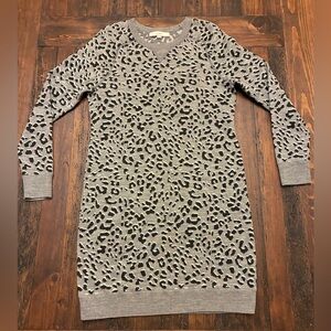 LOFT Gray and Black Patterned Sweater